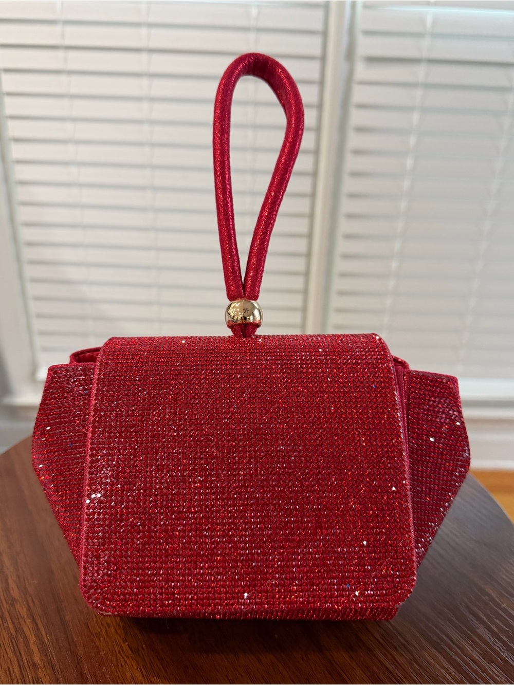 Sparkling Red Crystal Wristlet Clutch ❤️❤️ Very Elegant! 🌹